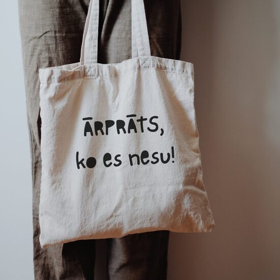 Iepirkumu soma Ārprāts, ko es nesu